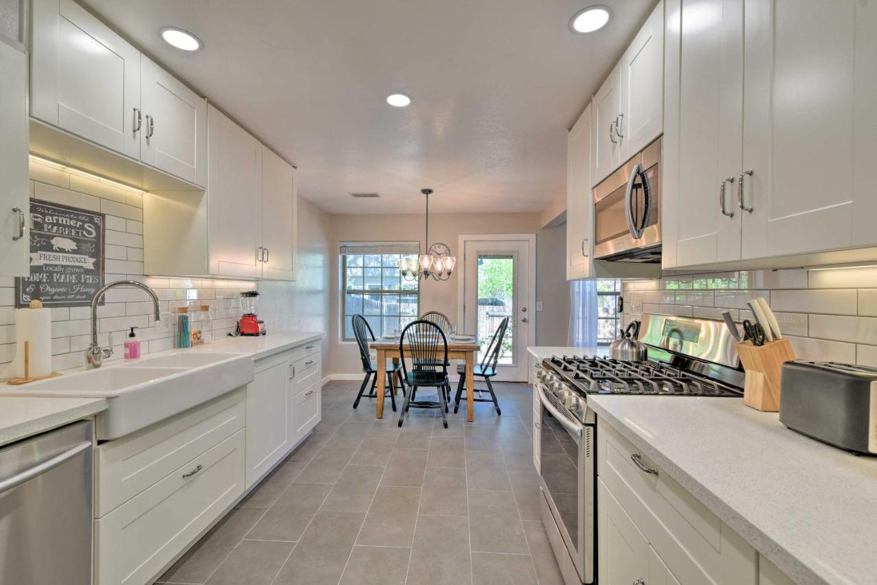 Modern Flagstaff Home With Bbq Walk Downtown! Exteriör bild